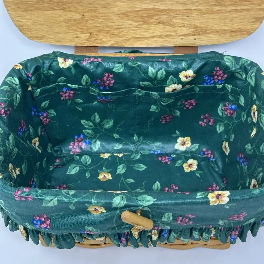 Longaberger 1997 Lunch Box with Two Cloth Liners